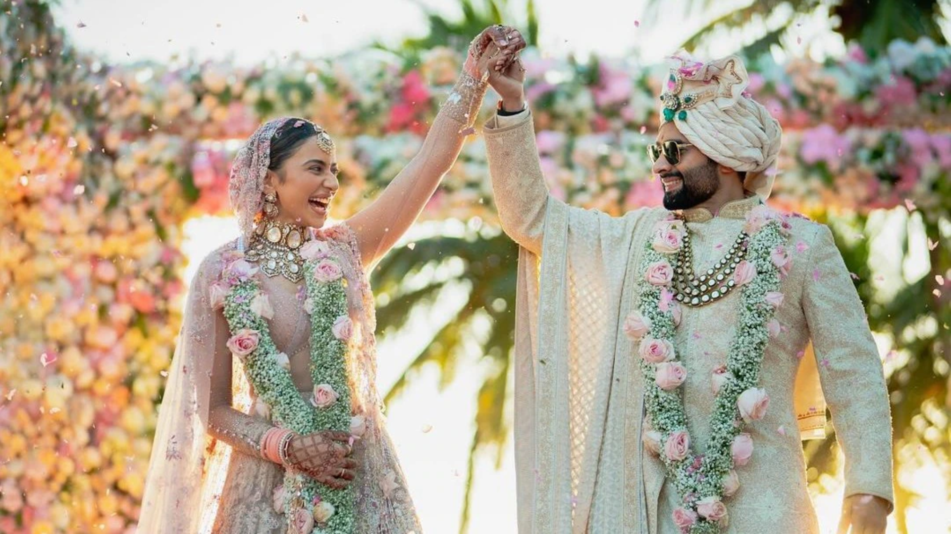 Bollywood Celebs Congratulate Rakul-Jackky Newlyweds