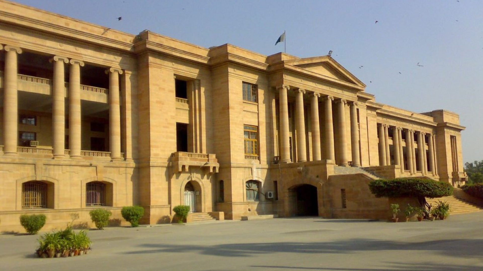 Pak-Sindh High Court Queries Internet Service Suspension