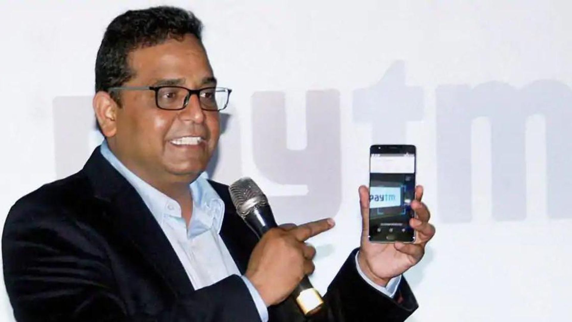 Sources: Paytm CEO meets Finance Minister Nirmala Sitharaman; discusses ongoing challenges