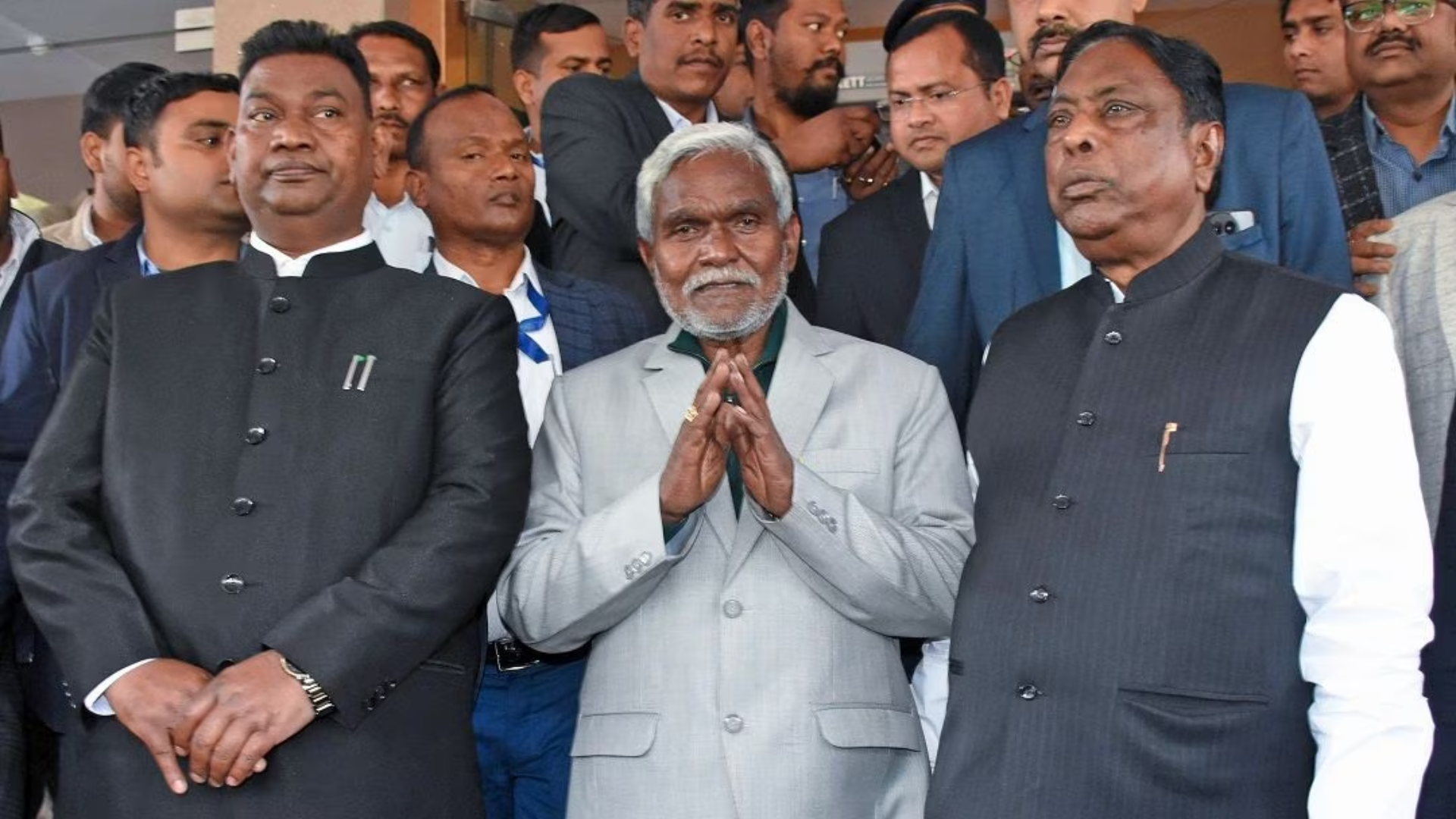 Jharkhand CM Champai Soren Assumes Key Portfolios, Distributes Ministries Among Cabinet Colleagues