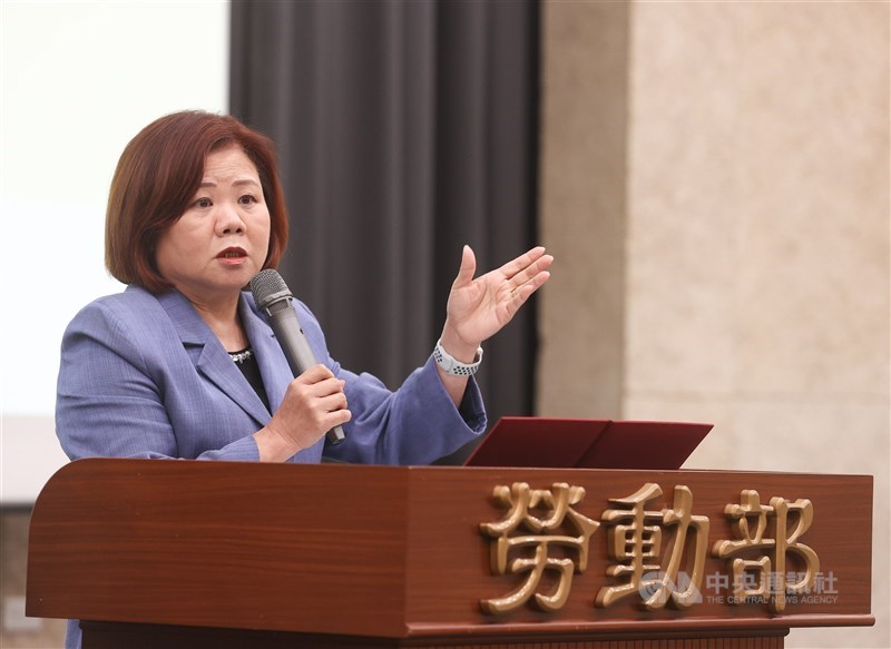 Taiwan Minister Issues Apology Amid Backlash for ‘Racist’ Remark Toward Indians