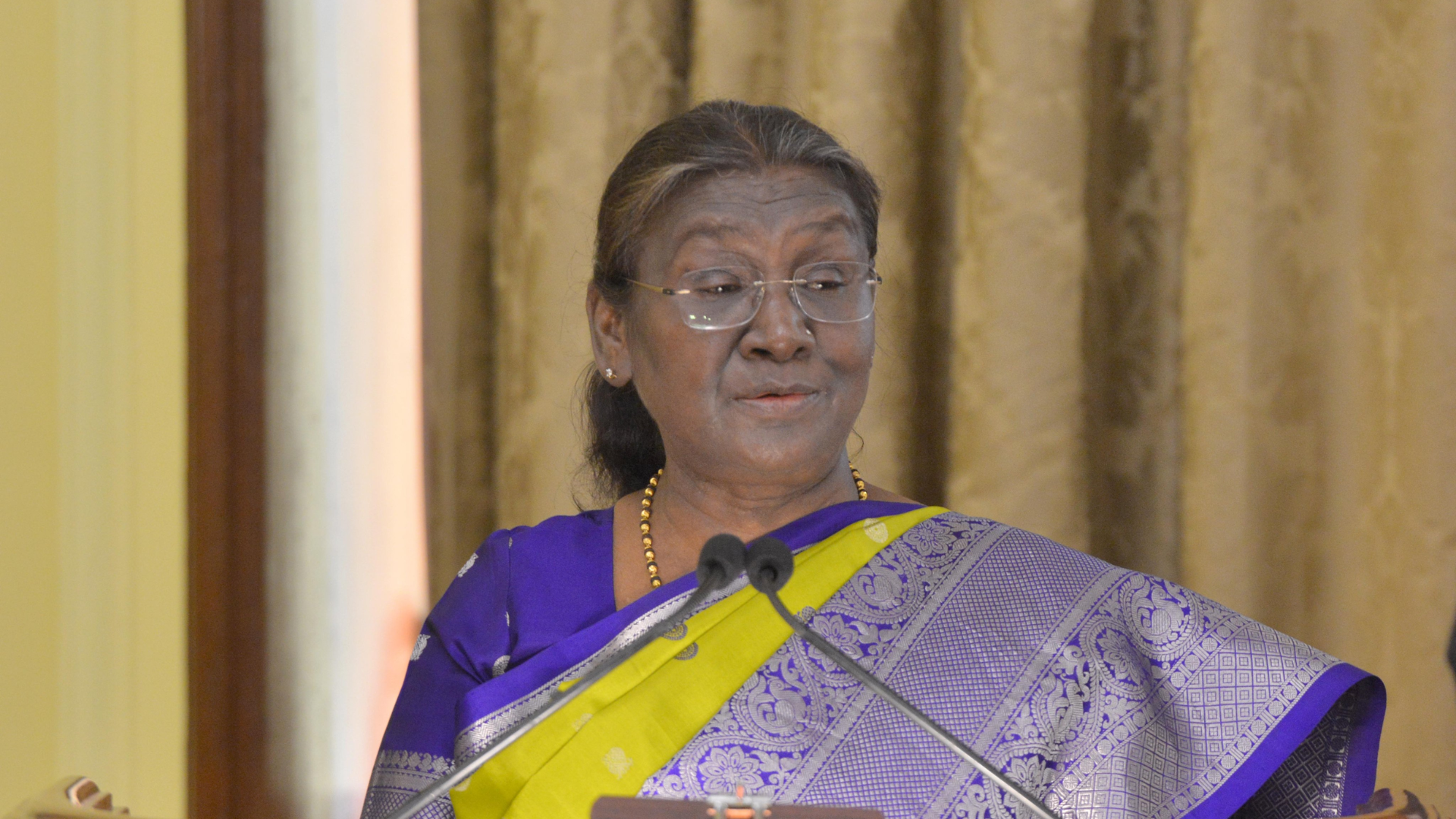 “Holi Encourages Love, Unity, And Brotherhood Amongst Individuals,” Says President Droupadi Murmu
