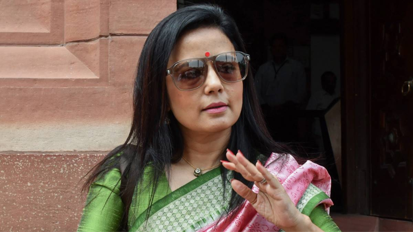 CBI Conducts Searches at Mahua Moitra’s Residences in Kolkata in Cash-for-Query Case