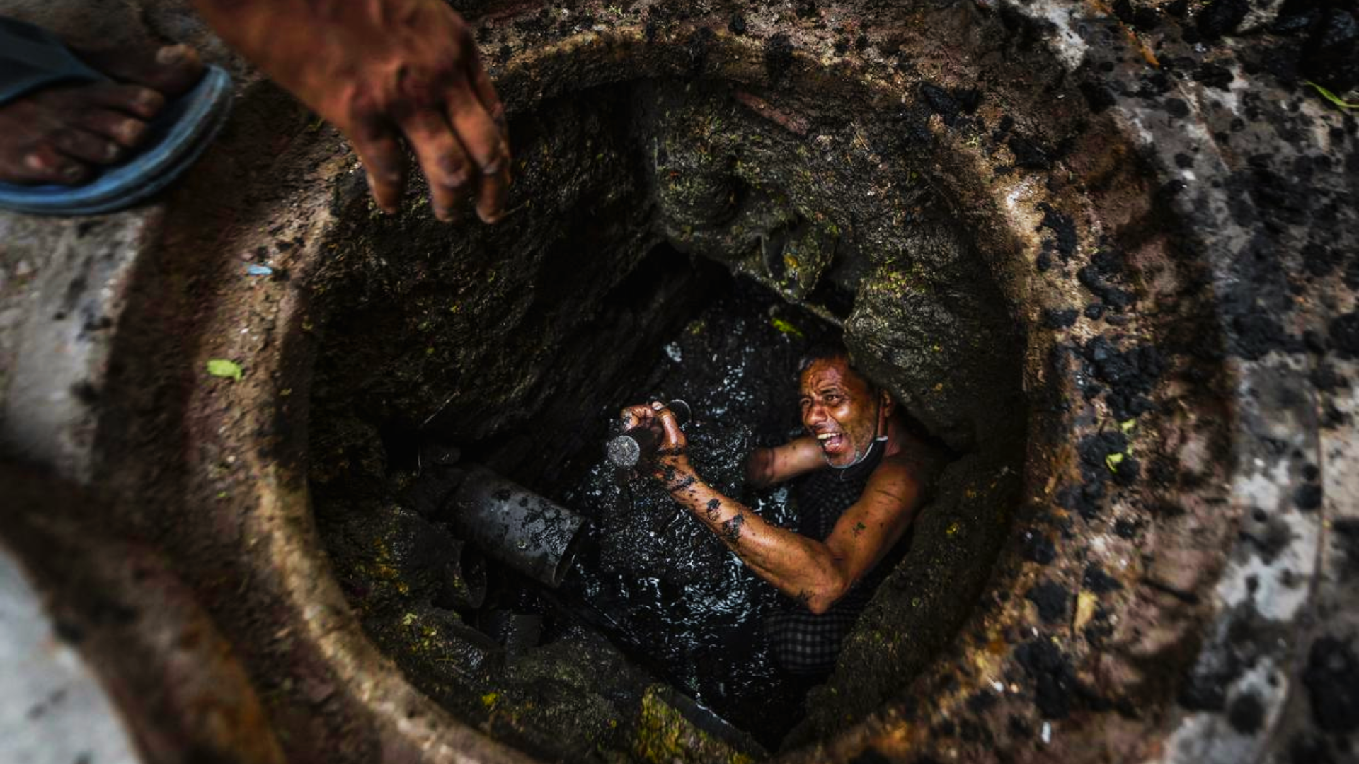 Three Sanitation Labors Died Amid Cleaning Manhole: Hyderabad