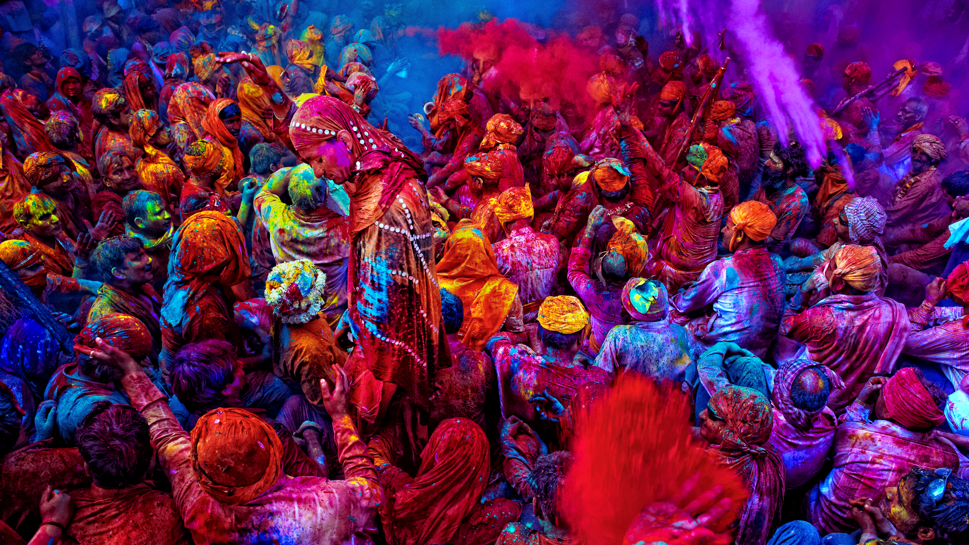 What Steps To Follow If Color Goes Into Your Mouth? Holi Preventive Measures