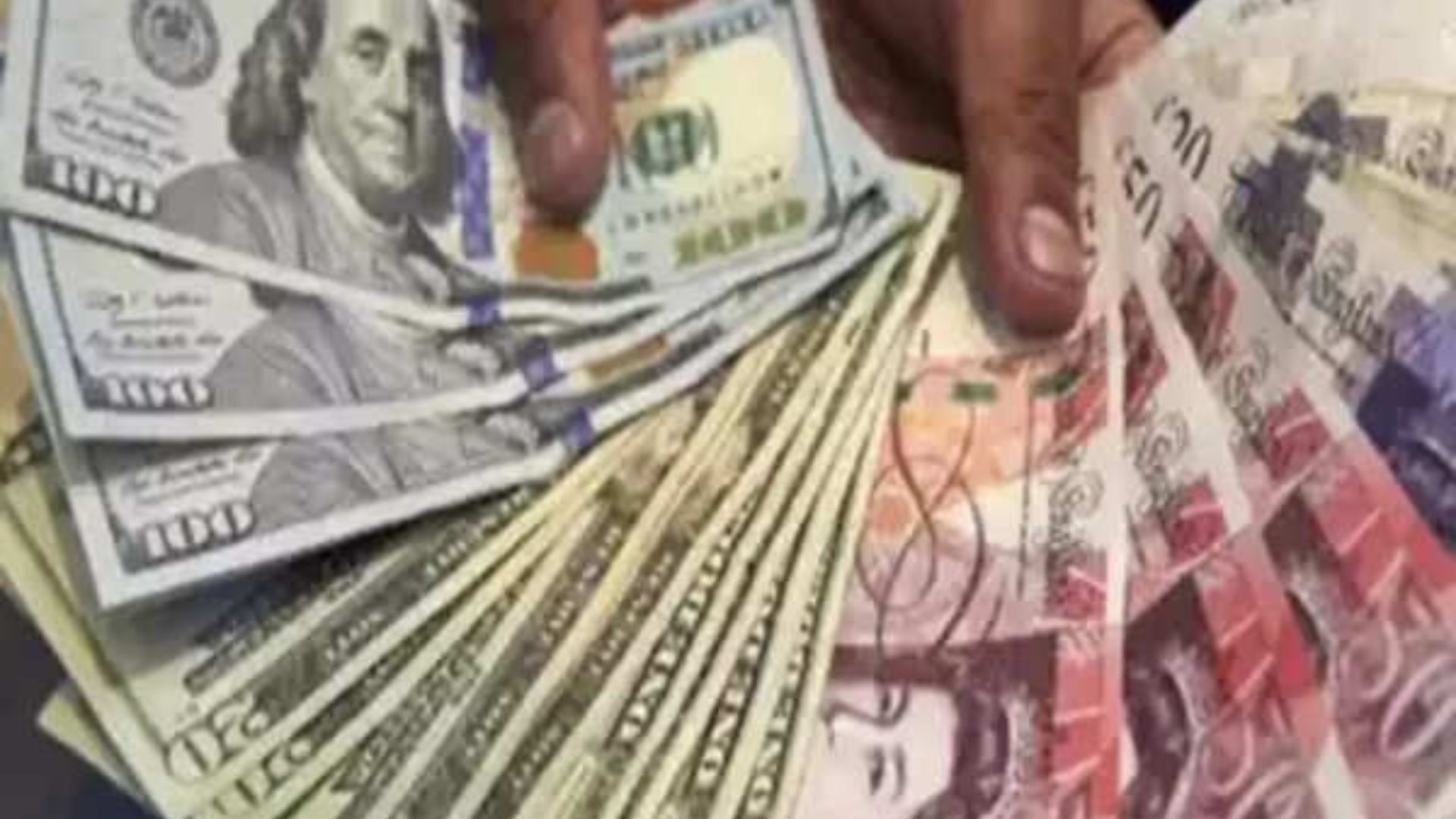 India’s Forex Reserves Grow by $10.47 Billion