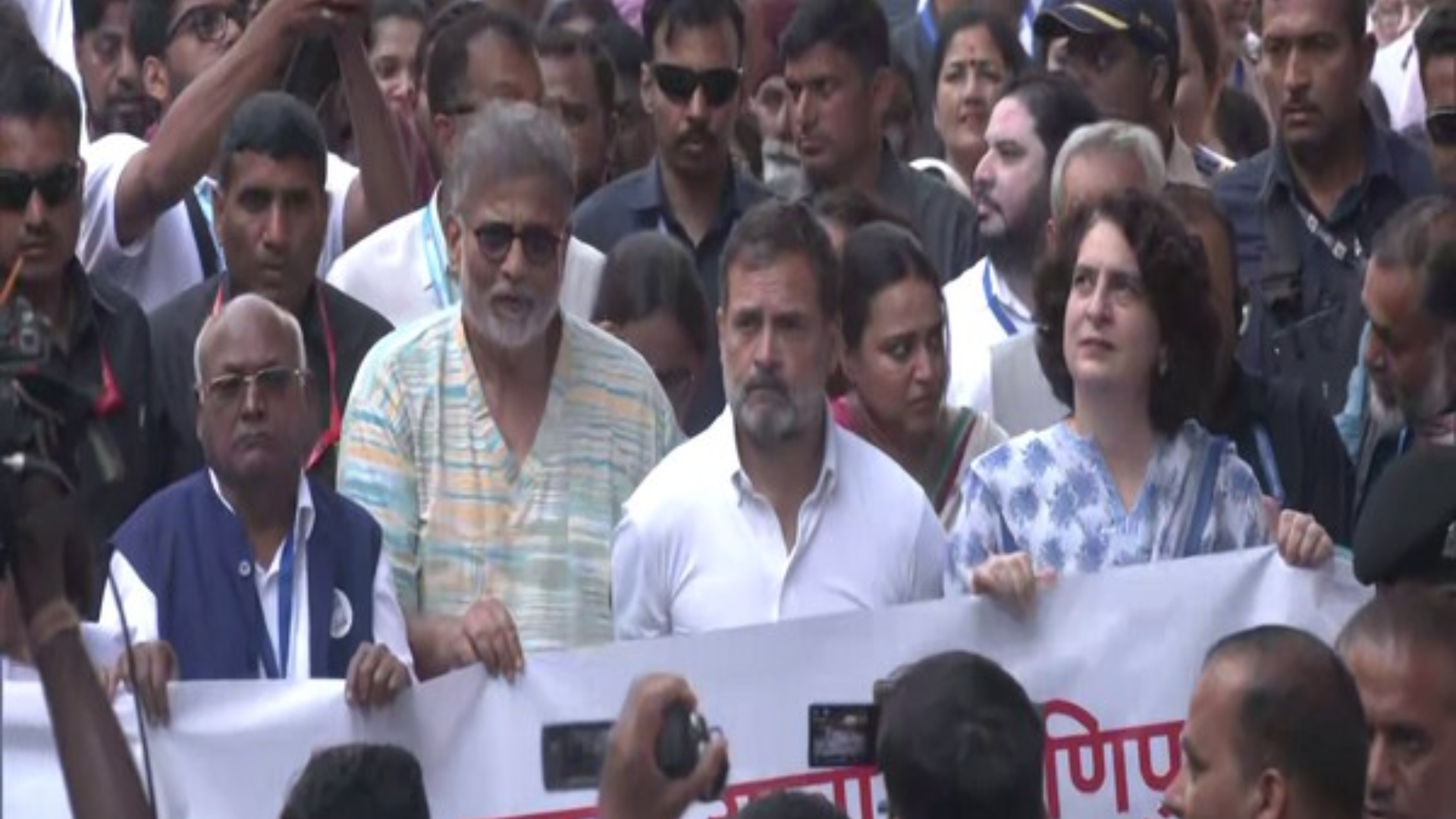 Rahul Gandhi, Priyanka Gandhi Vadra, and Swara Bhaskar Lead ‘Jan Nyay Padyatra’ in Mumbai