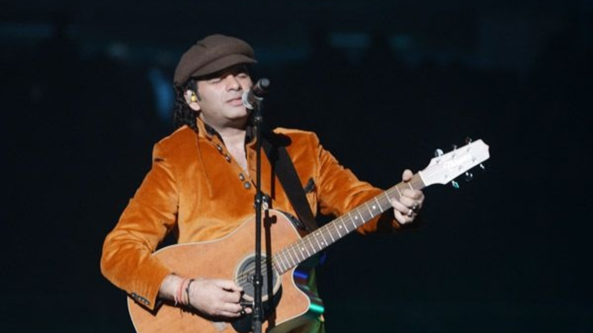 Mohit Chauhan’s Melodic Magic Returns To DU: Sri Venkateswara College Enthralled After 8 Years