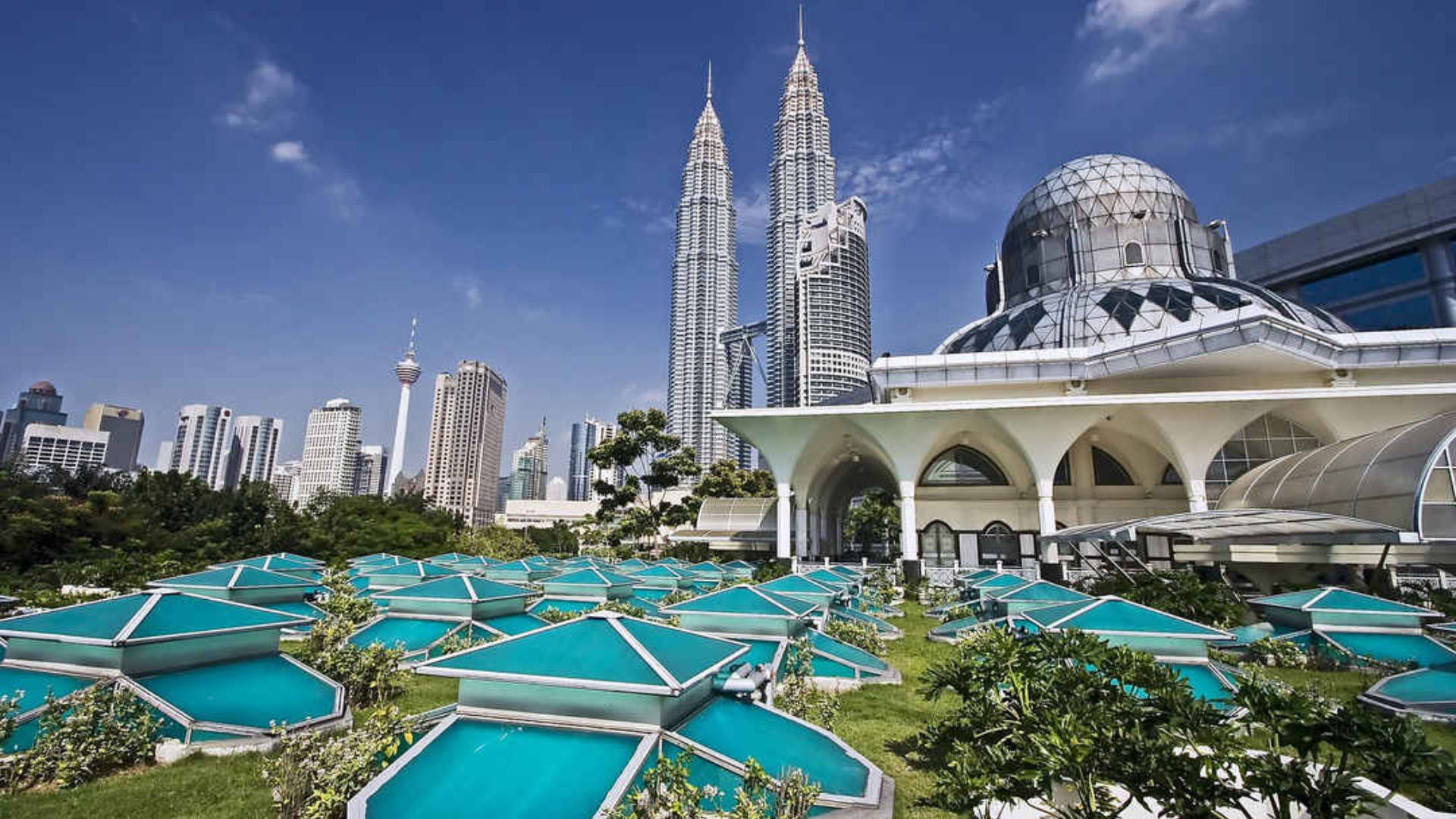 Malaysia Introduces ‘Golden Pass’ Initiative To lure Unicorn Startups And Venture Capitalists