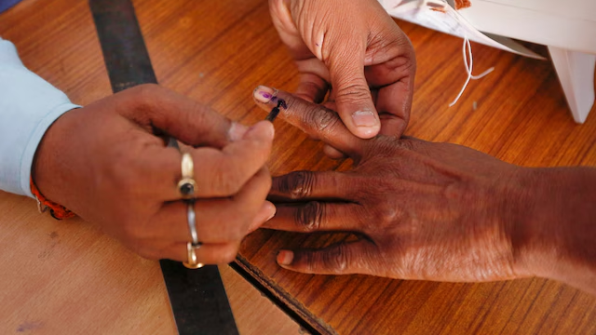 Lok Sabha Elections 2024 : ECI Mandates Re-election At Six Outer Manipur Polling Stations On April 30