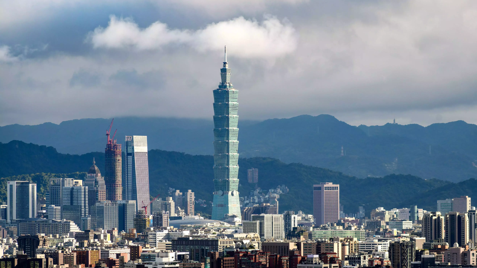 660-Tonne Pendulum Safeguards Taiwan’s Tallest Skyscraper During 7.4-Magnitude Earthquake