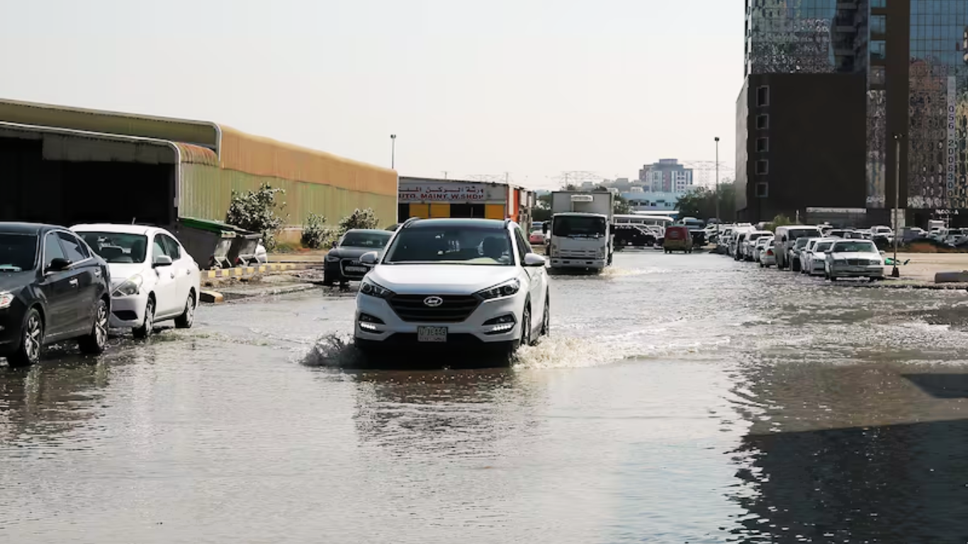 How Often Does It Rain In Dubai? Temperature, Sunshine Hours & All You Need To Know Amid City’s Heavy Rainfall