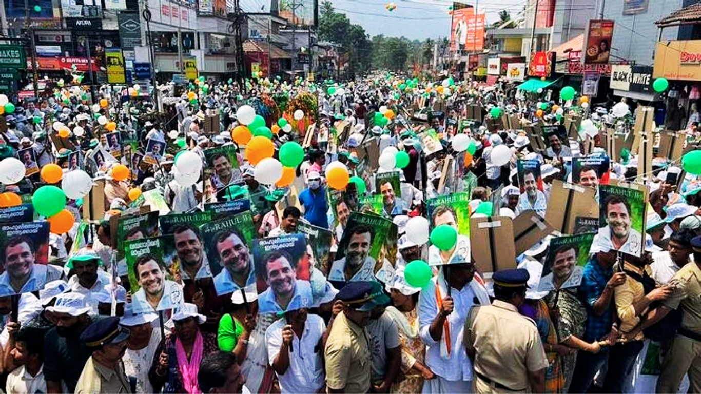 Rahul Gandhi in Wayanad Roadshow With Placard But No Flag, WHY?