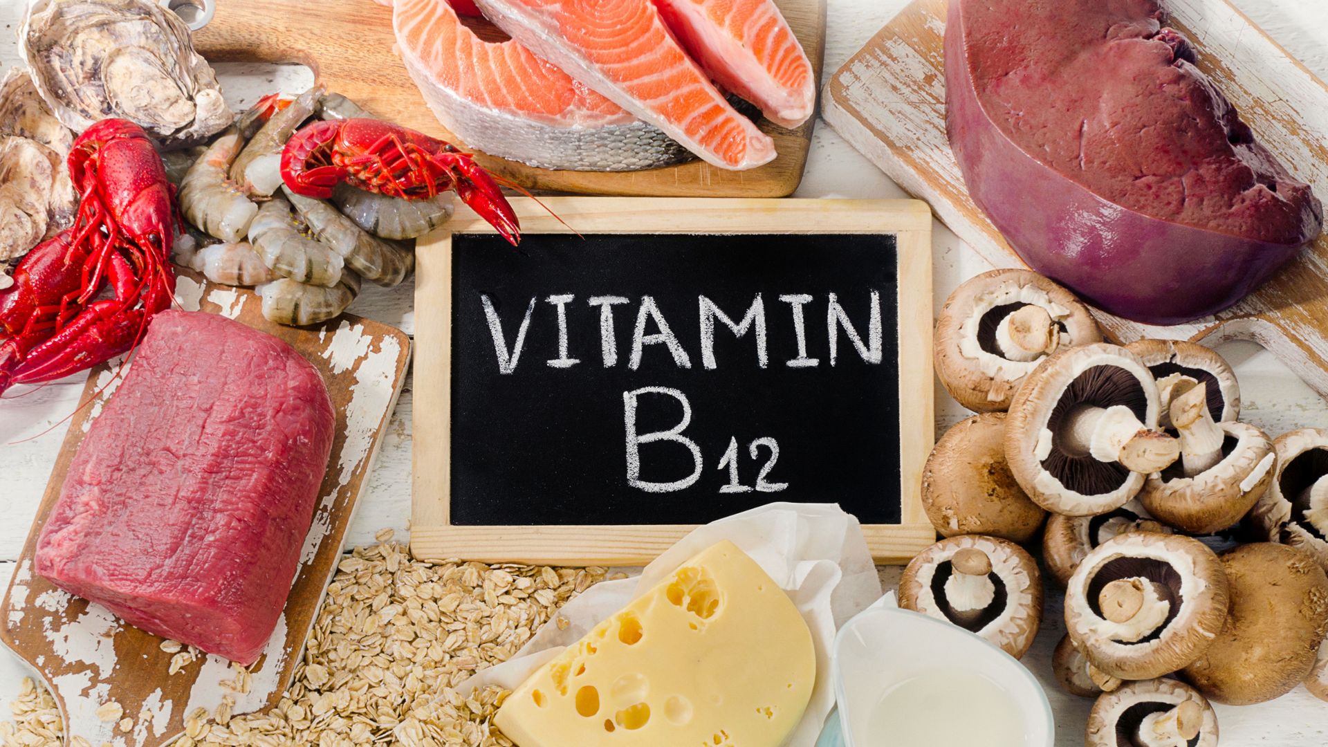 What is Vitamin B12 Deficiency ? Here are Some Signs