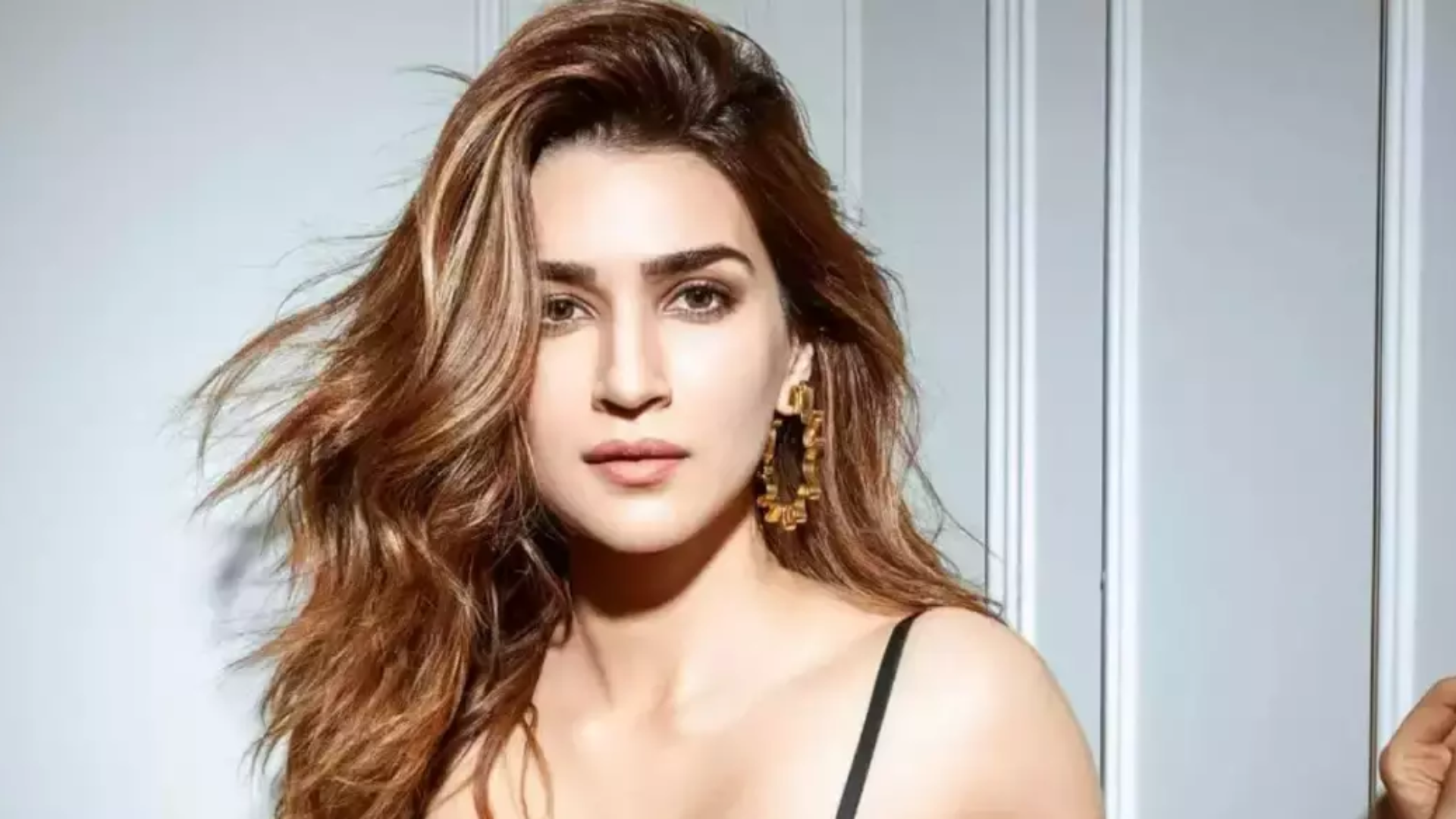 Kriti Sanon Expresses Frustration Over Bollywood Siding Star Kids: “I Had Way More Potential”