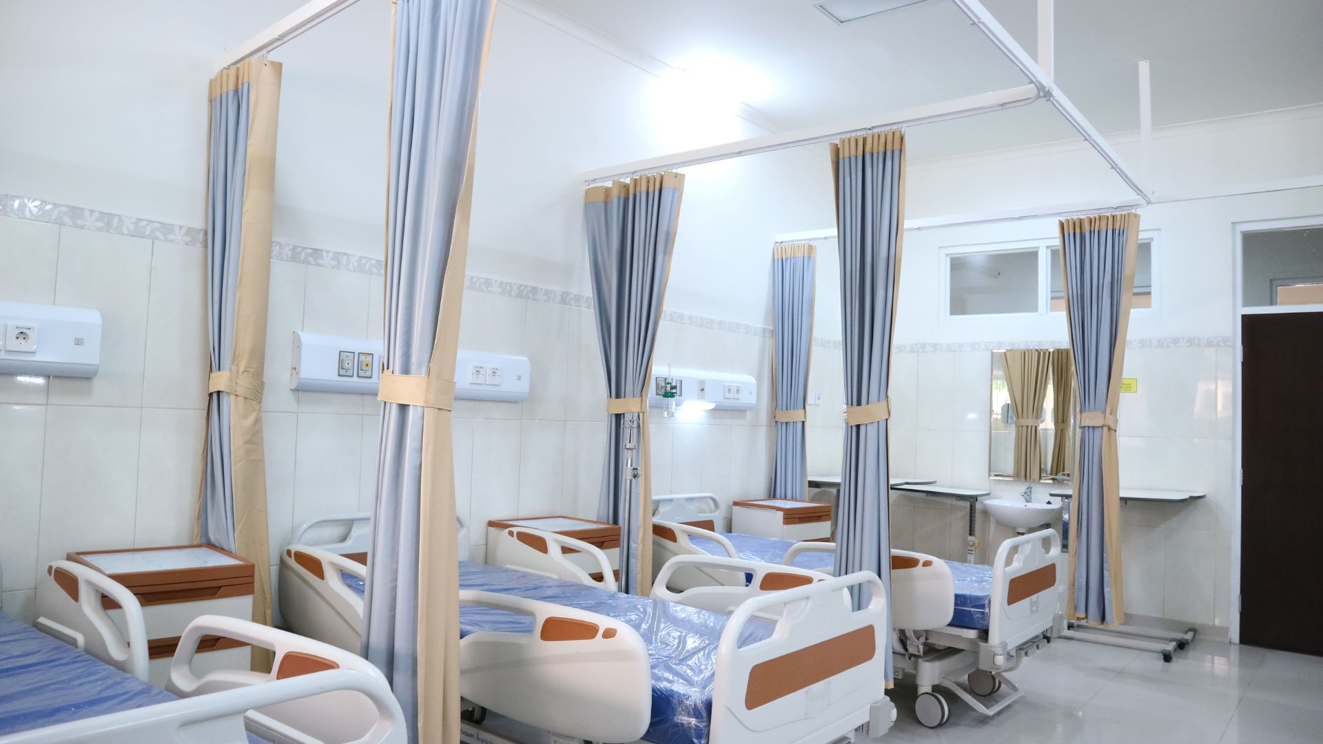 Israeli Hospitals Boost Emergency Readiness Amid National Security Concerns