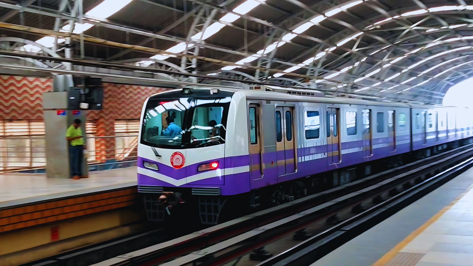 Kolkata Metro Launches Special Drives to Curb Littering at Stations