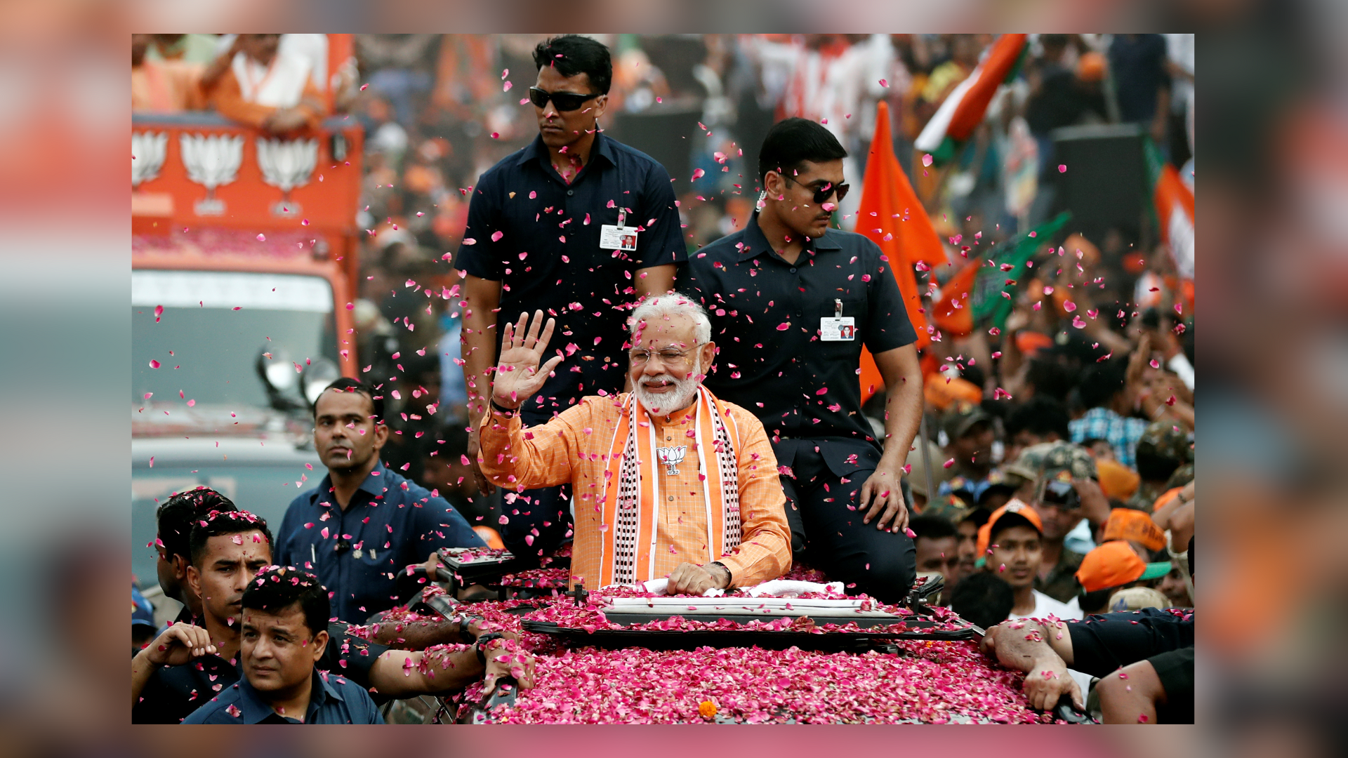 LIVE : PM Modi Holds Roadshow In Varanasi A Day Before Filing His Nomination