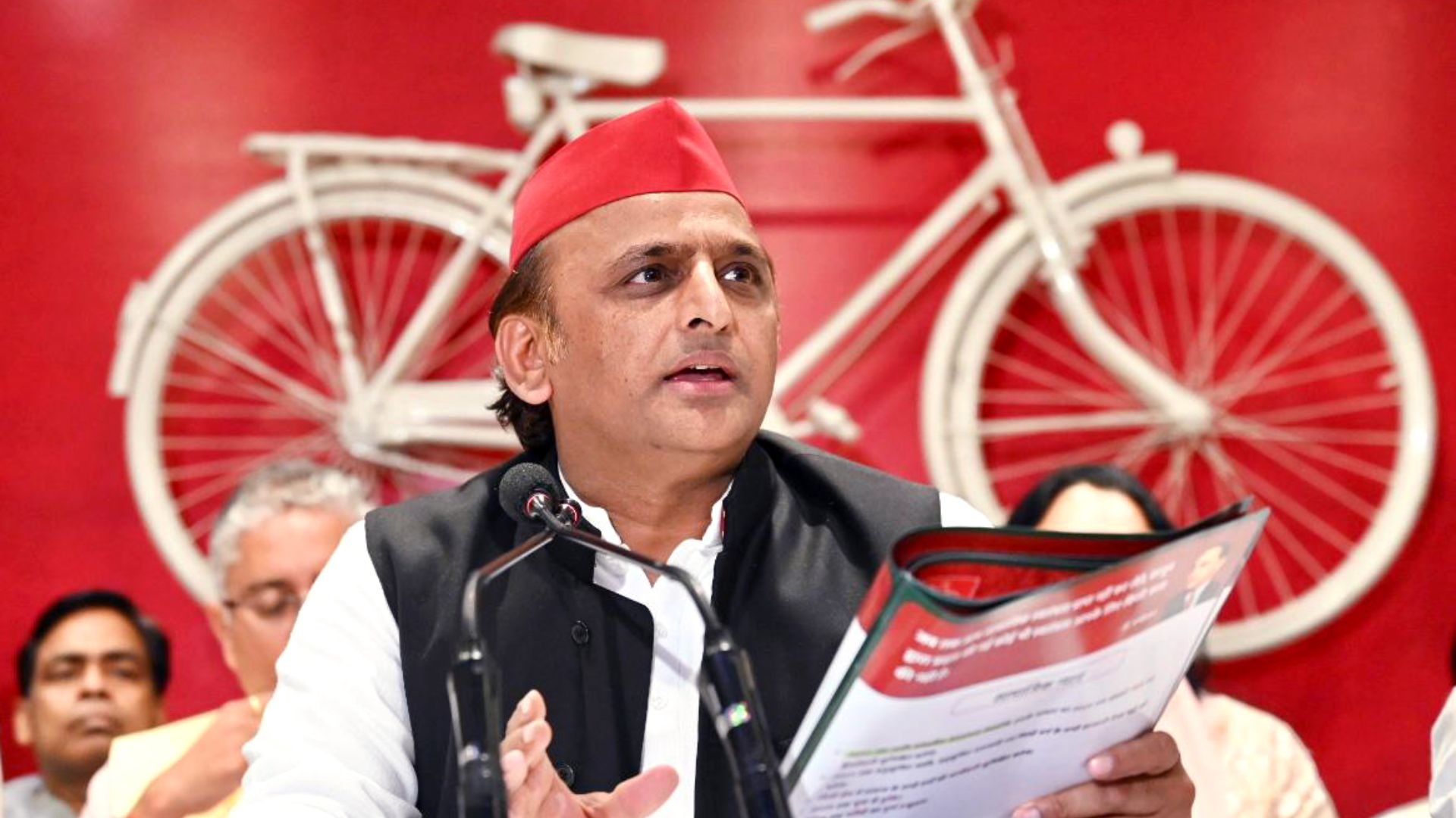 Samajwadi Party Vows to Win Lok Sabha Elections with EVMs, Promises Removal After Victory: Akhilesh Yadav