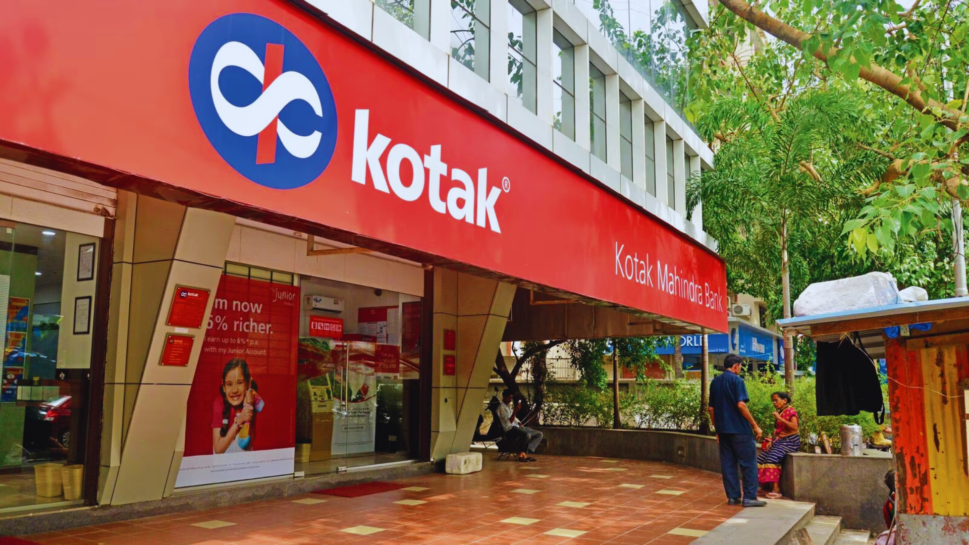 Manian From Kotak Competes With Federal Bank Executives For CEO Position