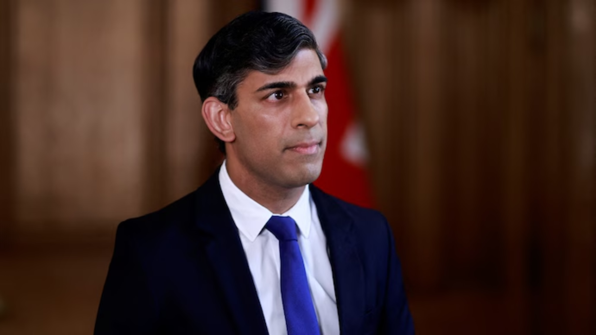 Rishi Sunak’s Youth Smoking Ban Faces Uncertainty Amid Surprise Election