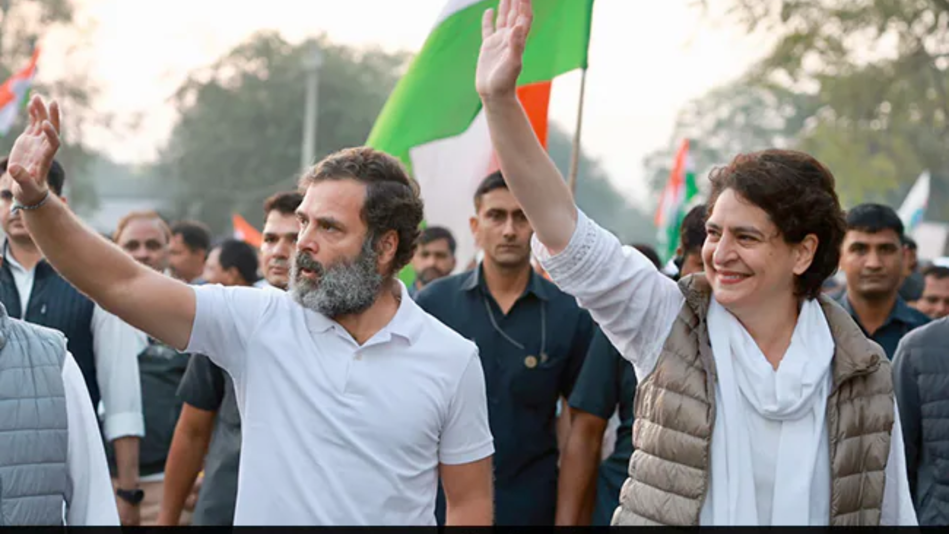 Rahul Gandhi Expresses Gratitude to Sister Priyanka Gandhi Vadra, Elicits Mutual Admiration at UP Rally