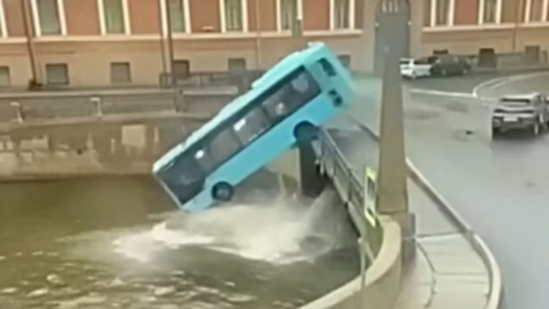 Fatal Bus Accident Claims Seven Lives as Vehicle Plunges Into River in St Petersburg, Russia