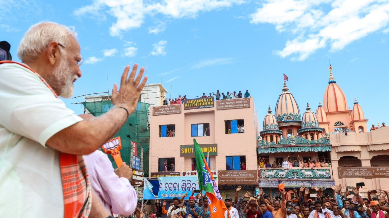 PM Modi Thanks Puri for Warm Welcome During Roadshow, Pledges to Work Harder for Citizens