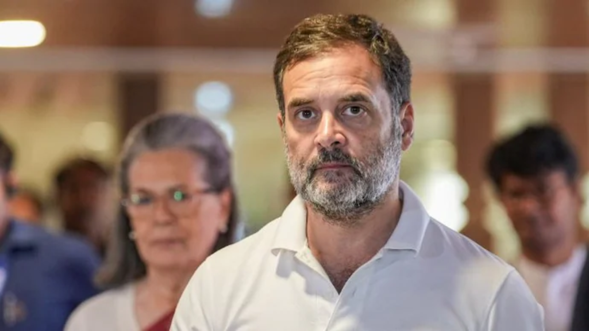 Rahul Gandhi to Give Up Wayanad Seat for Raebareli, Paving Way for Priyanka Gandhi Vadra