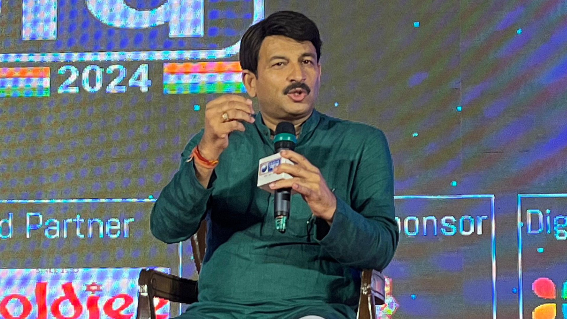 ‘Muslim Leaders Constantly Lying’: BJP’s Manoj Tiwari On Waqf Bill