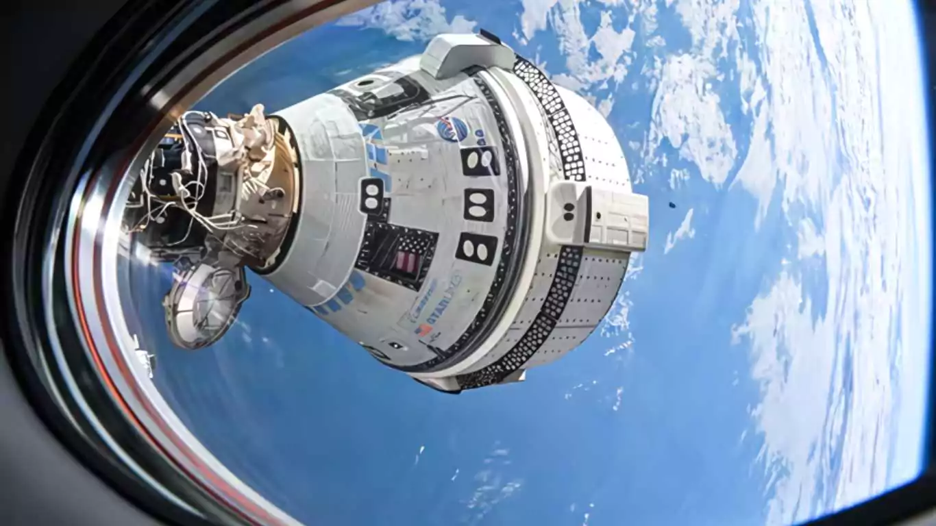 NASA、ボーイングのスターライナーが技術的問題に直面した後、ISSから取り残された宇宙飛行士の帰還にスペースXを選択