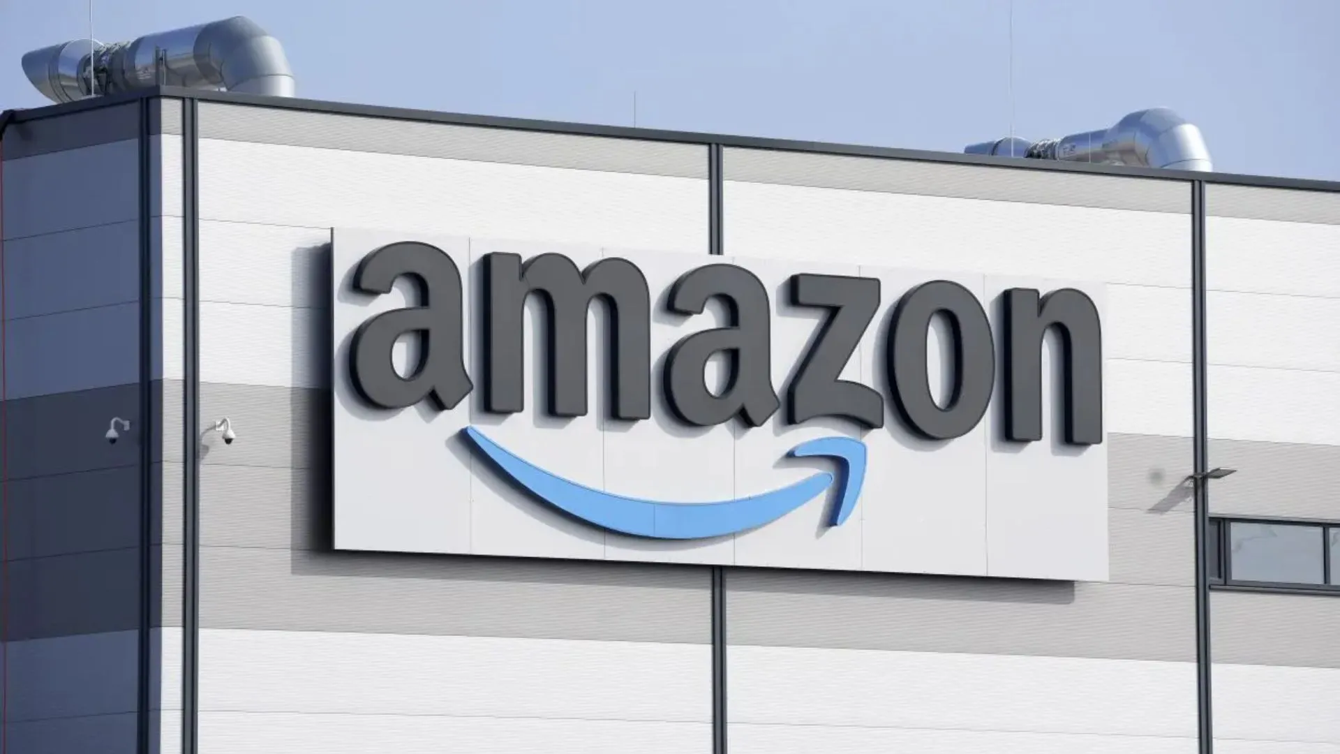 Amazon To Cut 14,000 Managerial Jobs By Early 2025 In Major CostSaving