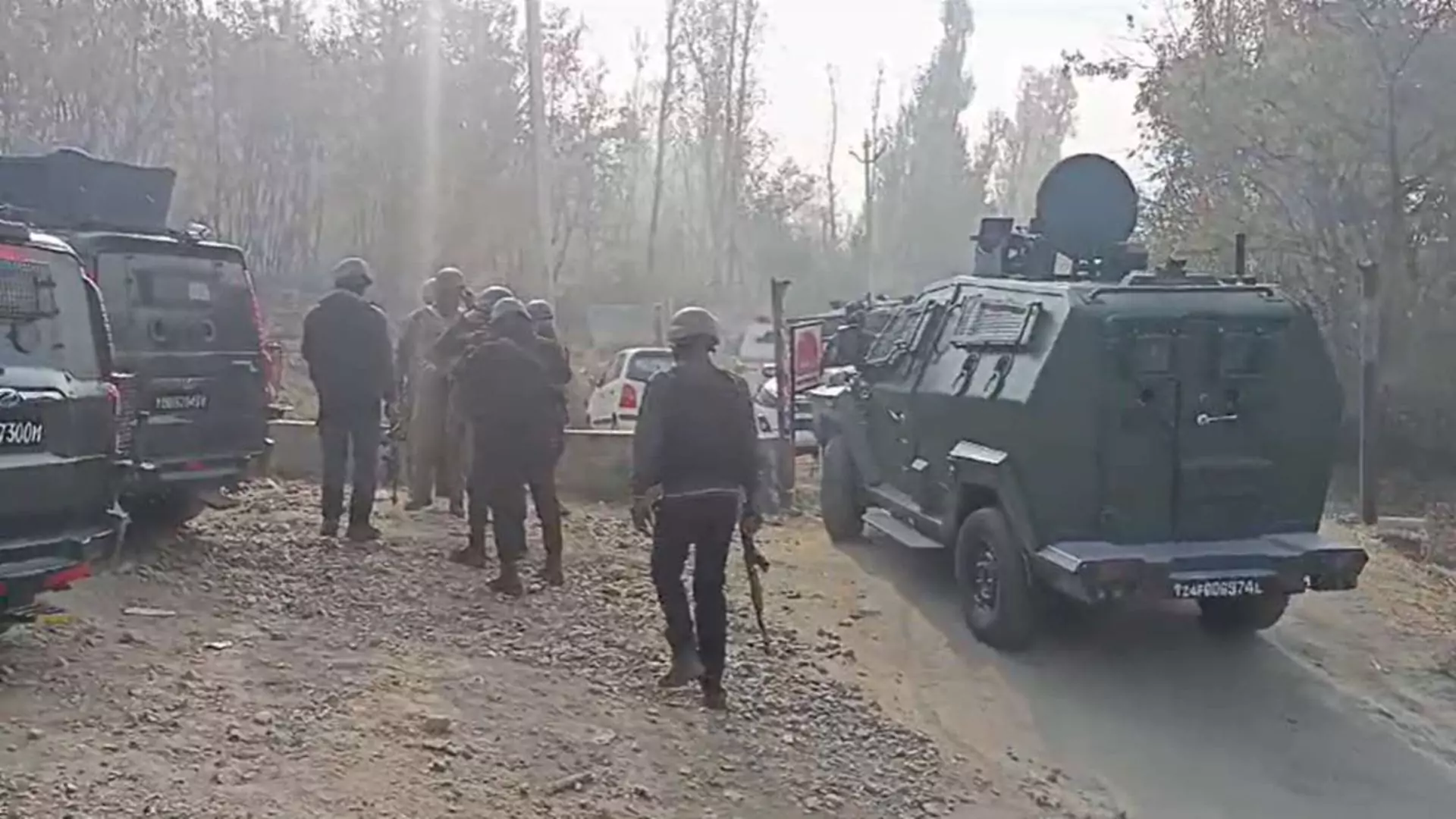 A Close Call: How 2 Trekkers Were Rescued In Kashmir After They Accidentally Got Stuck In Encounter