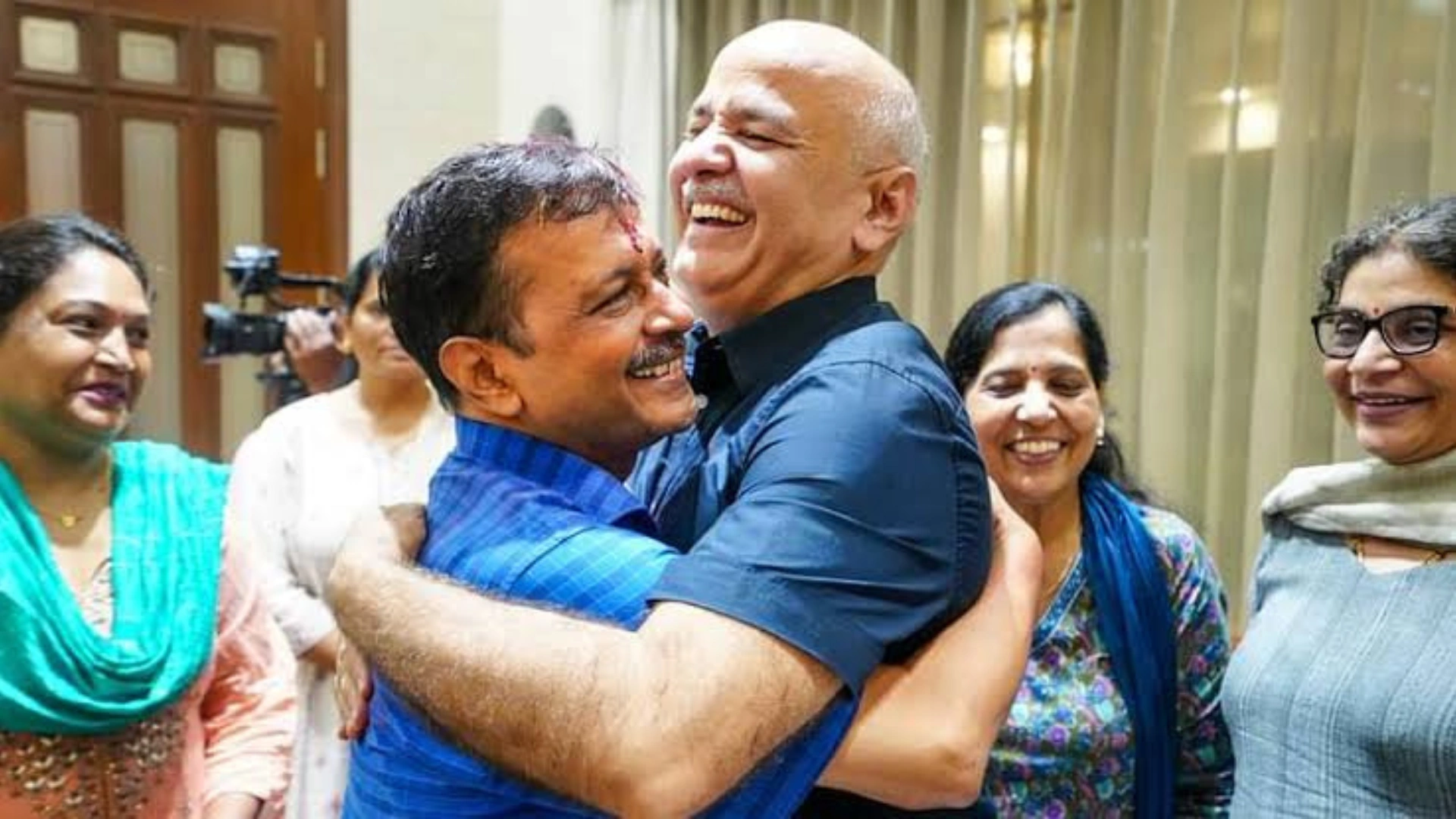 Manish Sisodia To Return As Deputy Chief Minister If AAP Wins, Says Arvind Kejriwal