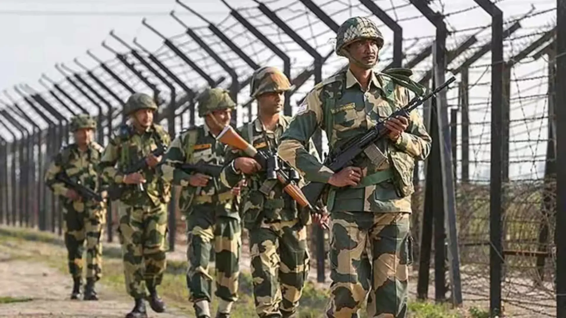 BSF Arrests 14 Bangladeshis, 2 Indian Agents, Seizes Contraband In Tripura