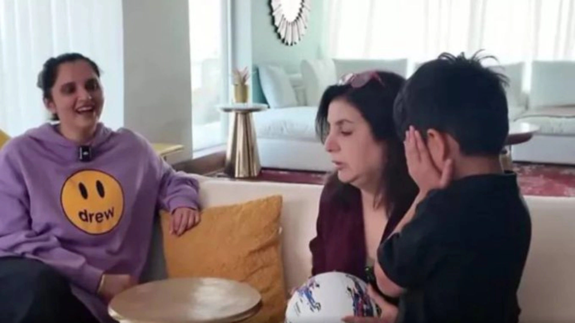 WATCH: Farah Khan Makes A Hilarious ‘Udit Ji’ Reference To Sania Mirza’s Son, Here’s What Happened