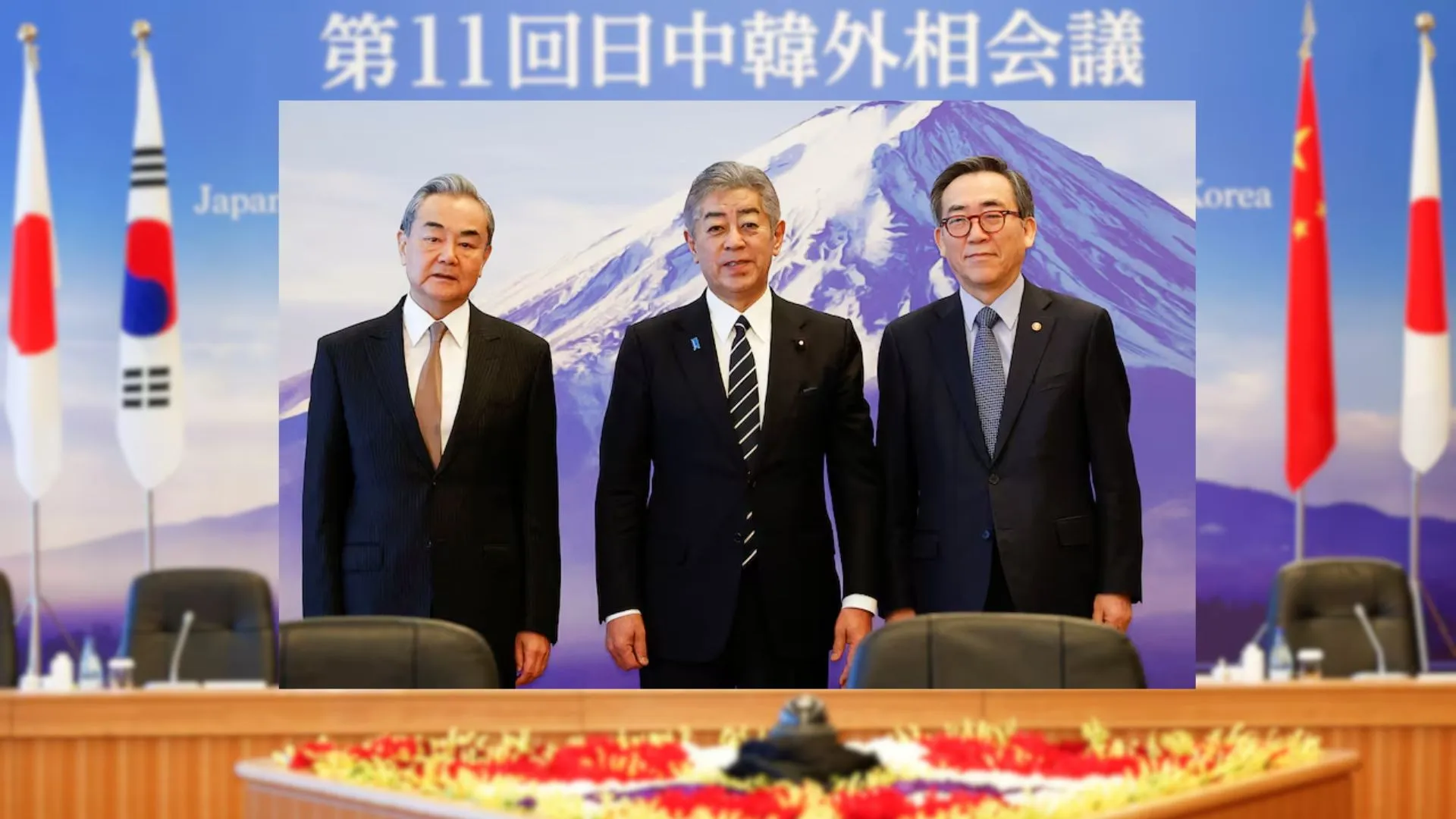 Japan, China and South Korea Meet at ‘Turning Point in History’ to Discuss Regional Issues