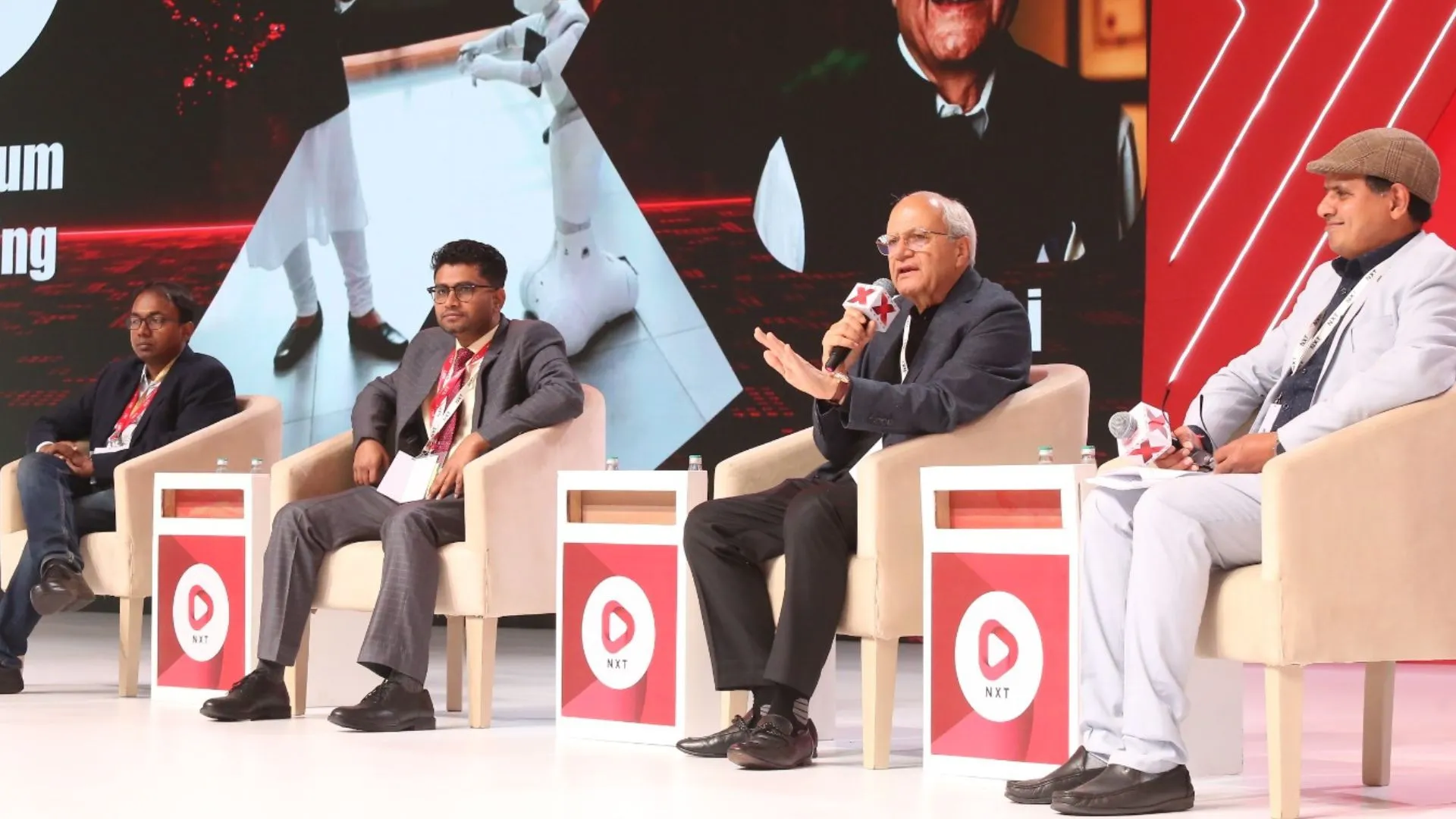 ‘What Is Quantum Computing?’: Discussion On ‘Future of Quantum Technology & Self-Reliance’ At NXT Conclave