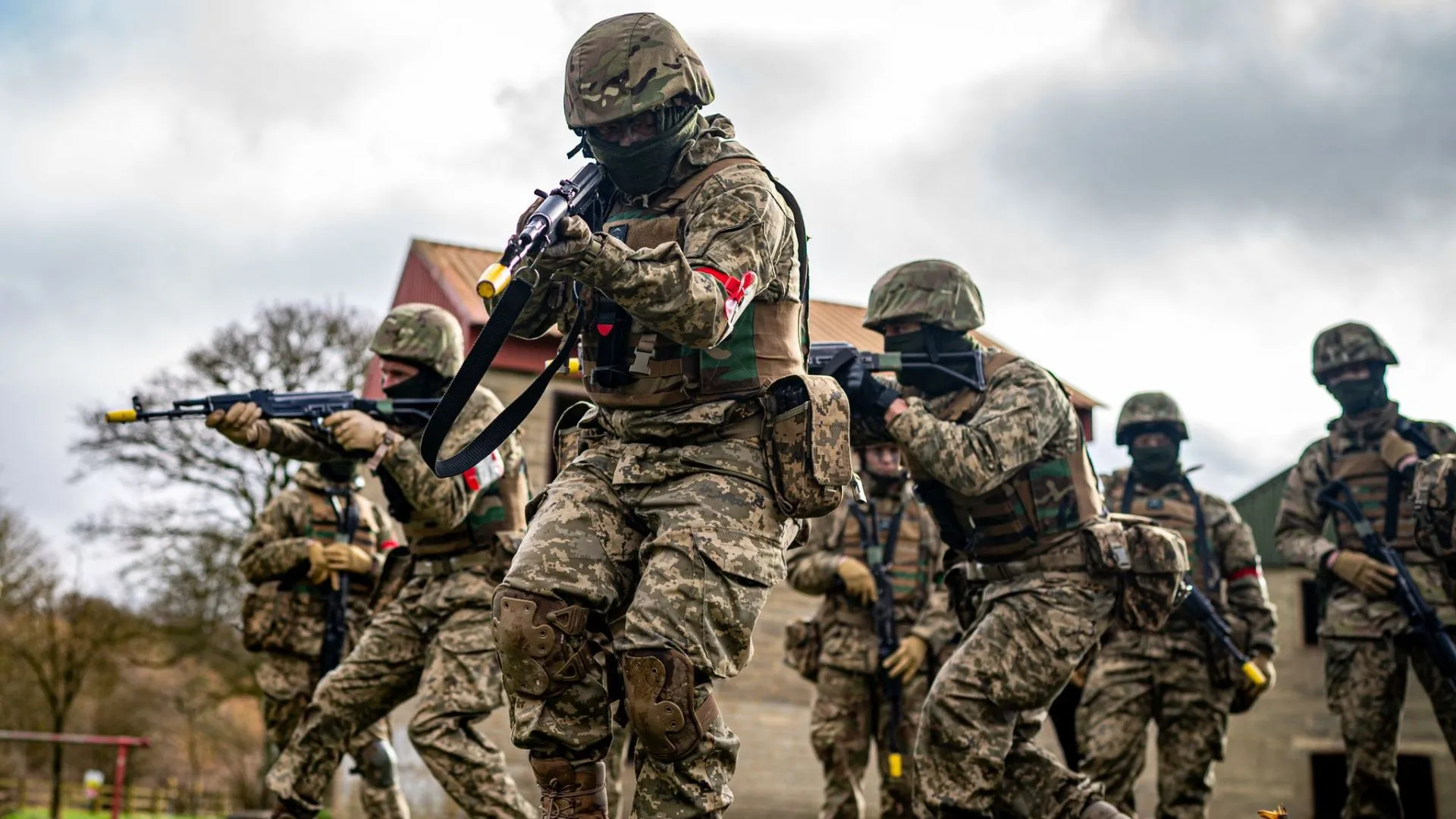 British Troops Could Be Stationed In Ukraine For Up To 5 Years, Says Report