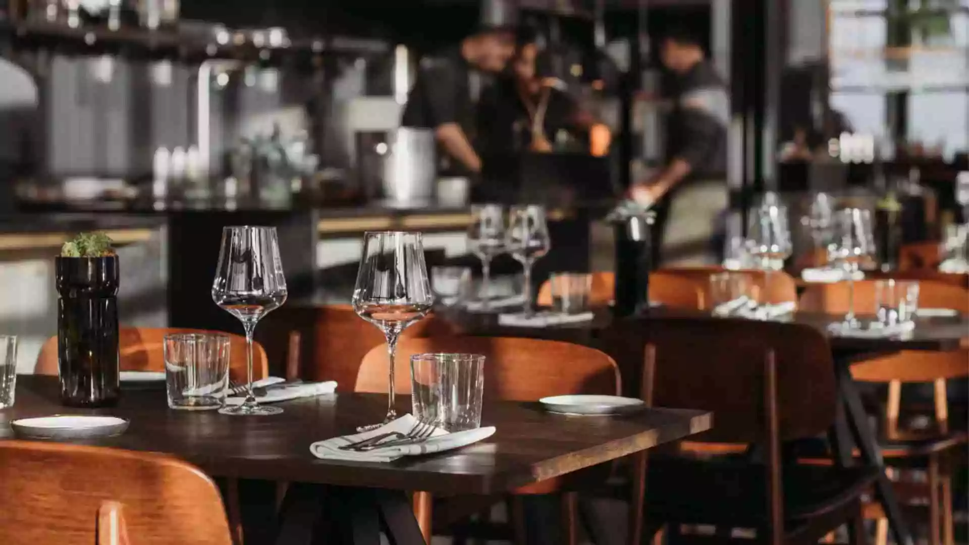 Five Delhi Restaurants Pulled Up for Charging Service Fees Despite Court Order; Find Out Which