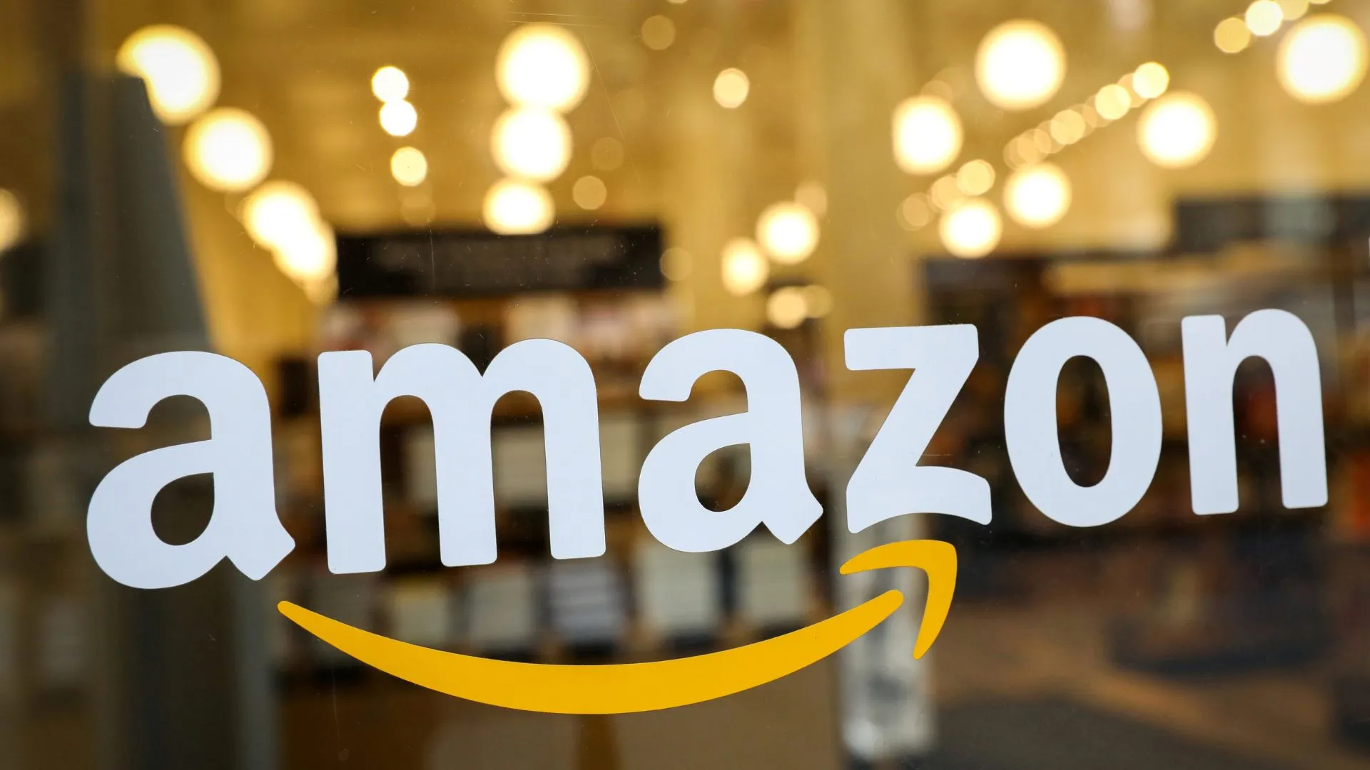 White House Slams Amazon Plan to Display Tariff Costs as ‘Hostile and Political’