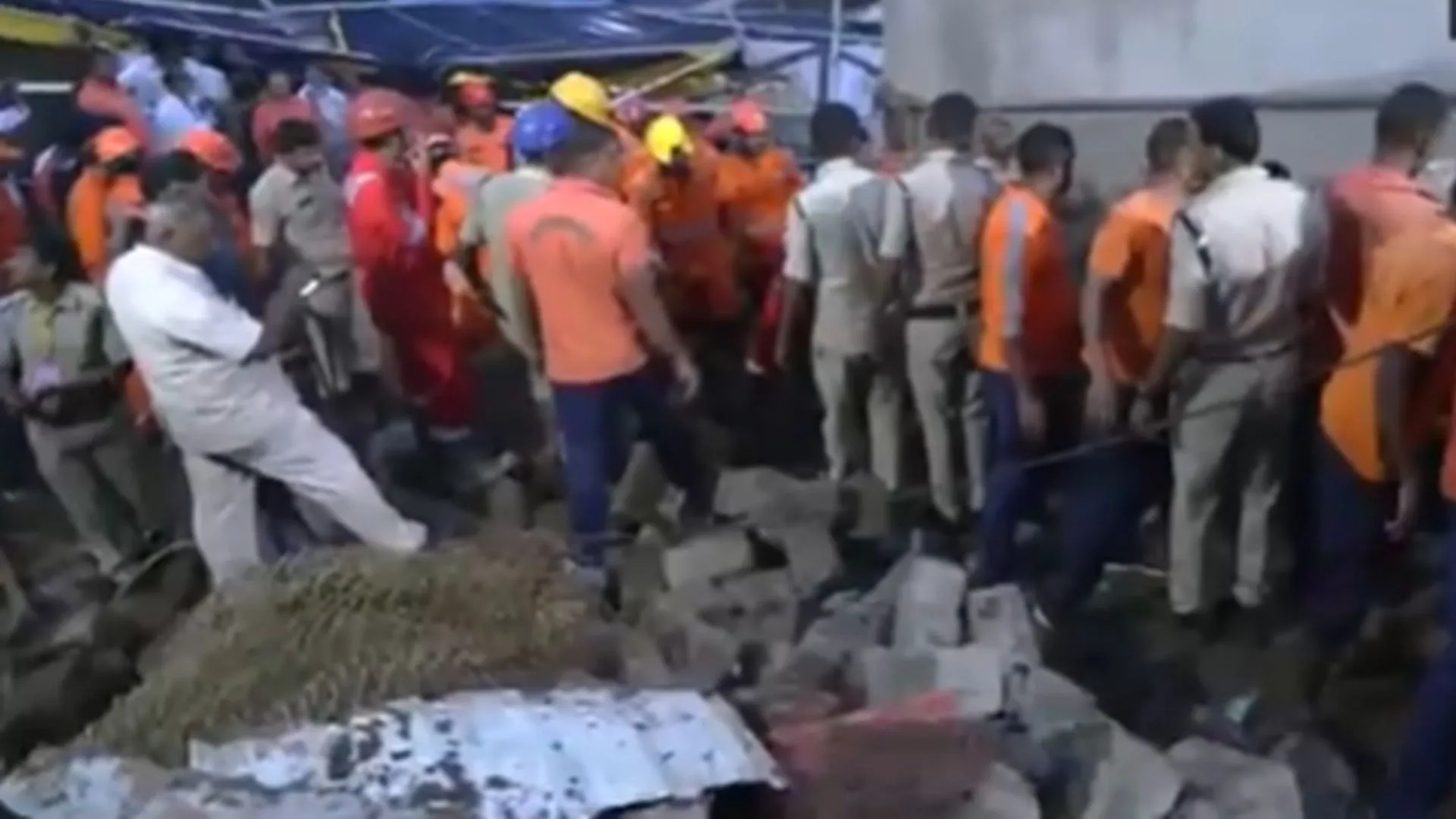 7 Dead In Visakhapatnam Temple Tragedy Amid Chandanotsavam Festival, Probe Underway