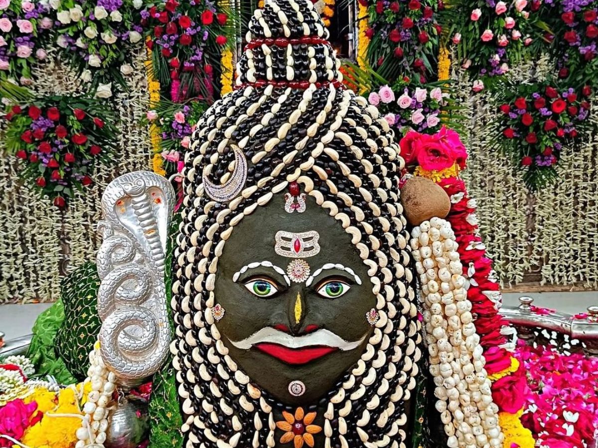 Omkareshwar Jyotirlinga (Khandwa, Madhya Pradesh)