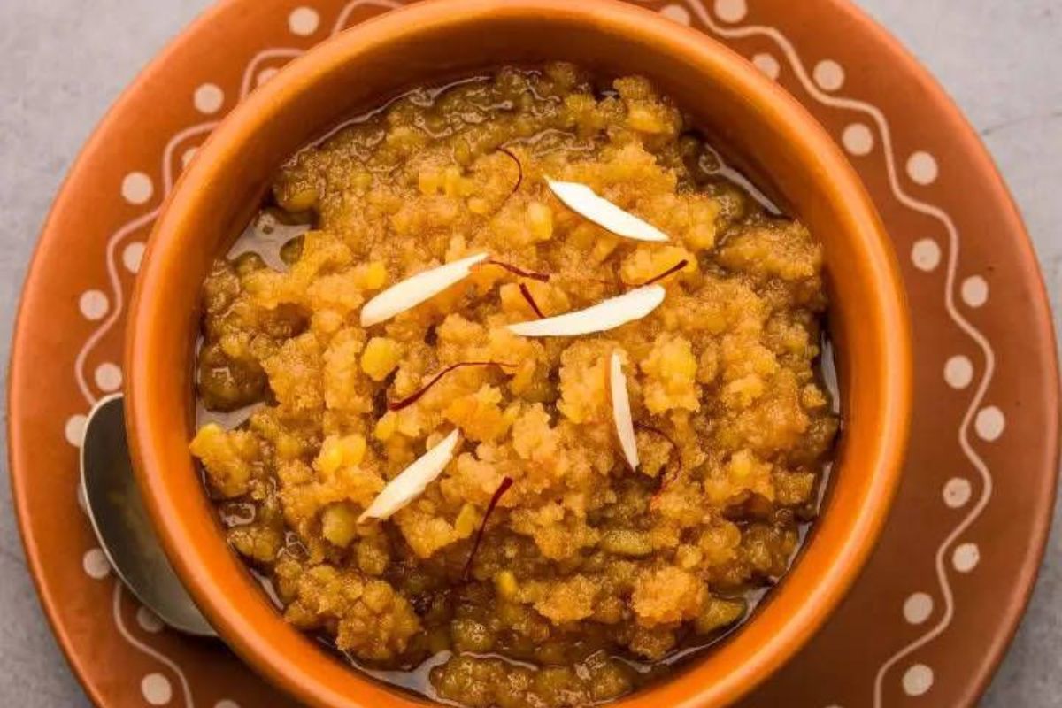Atta Halwa (Wheat Flour Halwa)