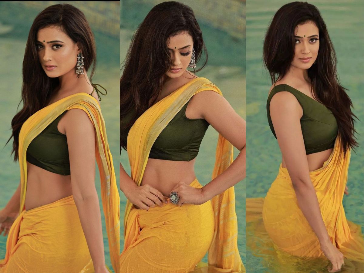 Saree siren at sunset hues