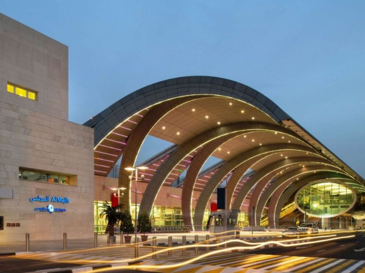 DUBAI INTERNATIONAL AIRPORT