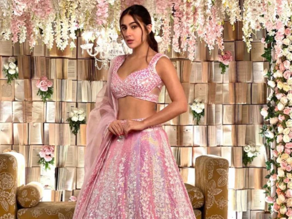 Subtle shimmer with pink lengha