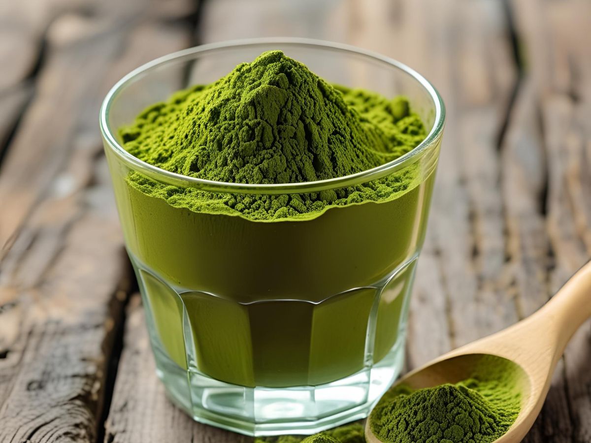 Adding Moringa Powder