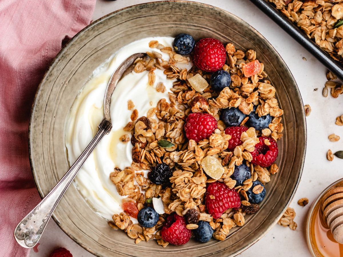 Dry foods (granola, cereal, etc.)