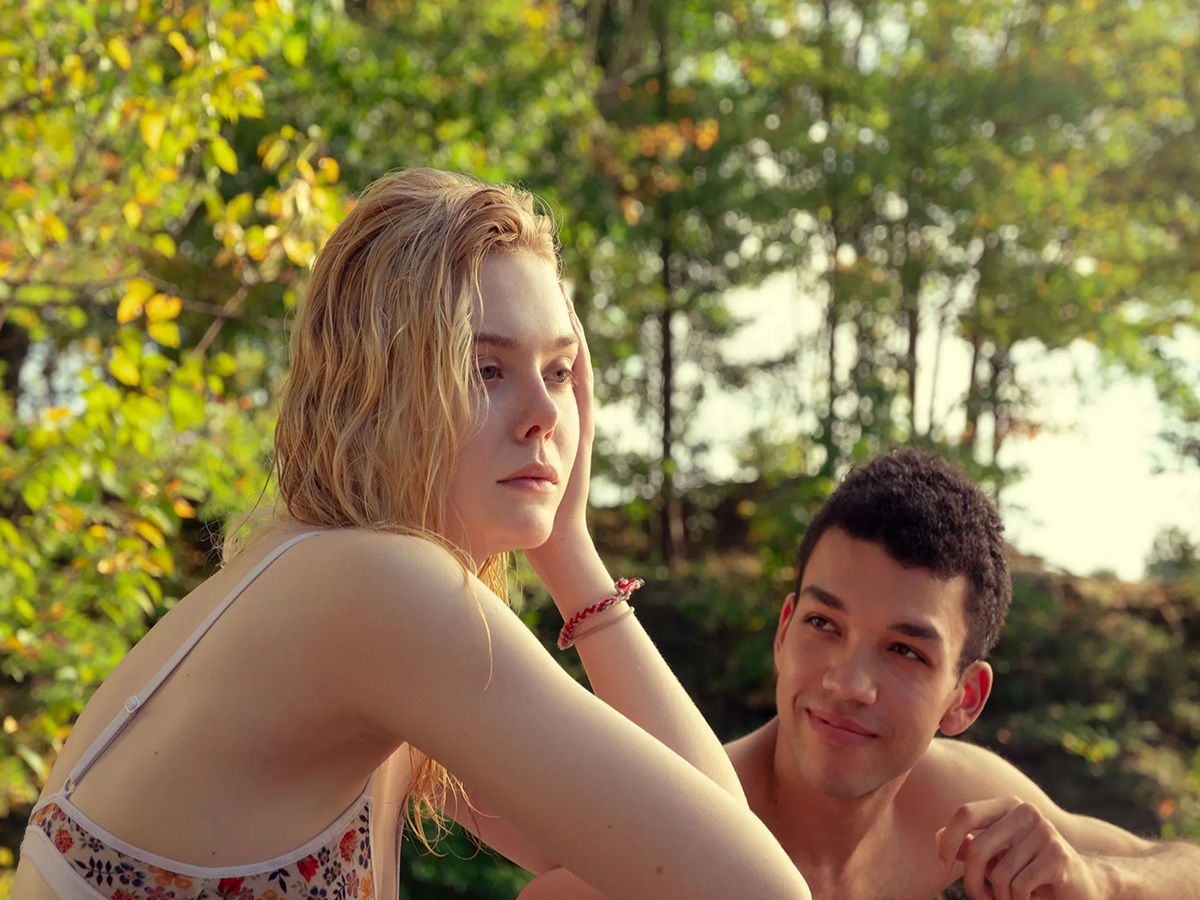 Still from All the Bright Places showing the lead couple sharing an intense emotional moment